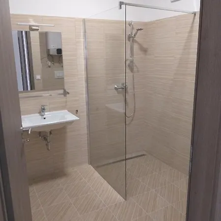 Apartmán In 40765