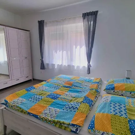 In 40765 Apartment